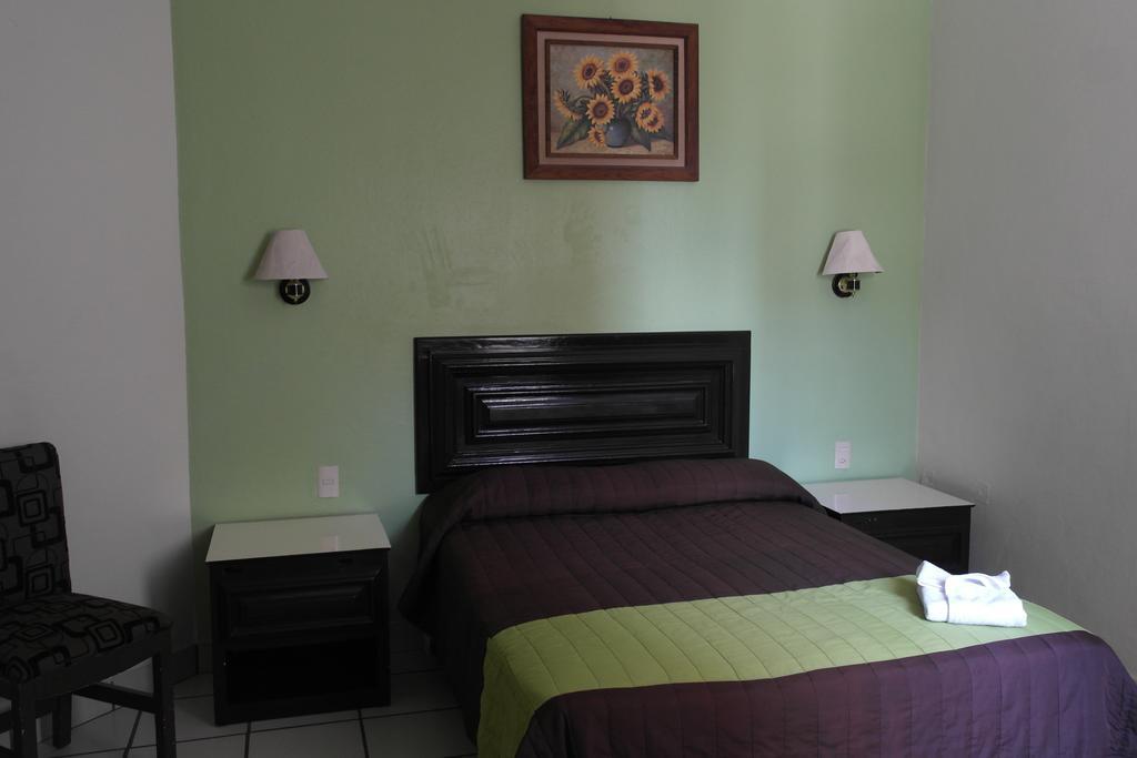 Hotel El Roble Tuxtla Gutiérrez Exteriér fotografie
